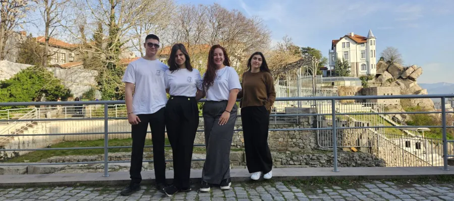 Основно изображение за Участие на ученици в състезанието &amp;quot;Пътешествие в биологията&amp;quot;