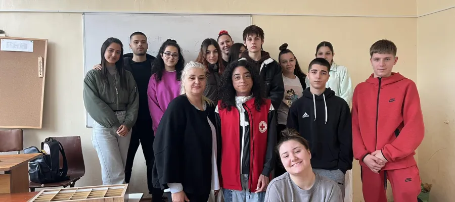 Основно изображение за Инициатива с БМЧК в СУ &amp;quot;Стоян Заимов&amp;quot;