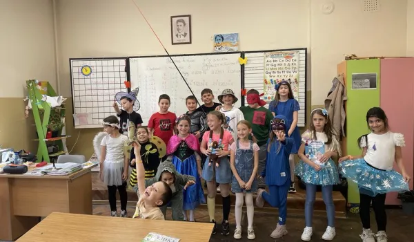 Изображение за &amp;quot;Парад на приказните герои&amp;quot;