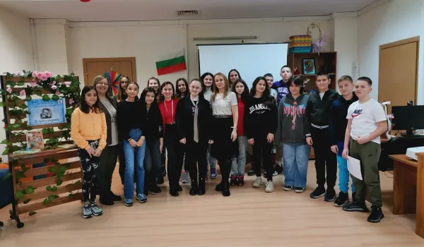 Изображение за ЗАИМОВЦИ ТВОРЯТ И УЧАТ