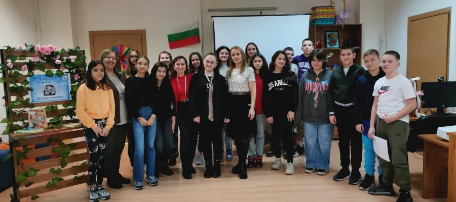 Основно изображение за ЗАИМОВЦИ ТВОРЯТ И УЧАТ