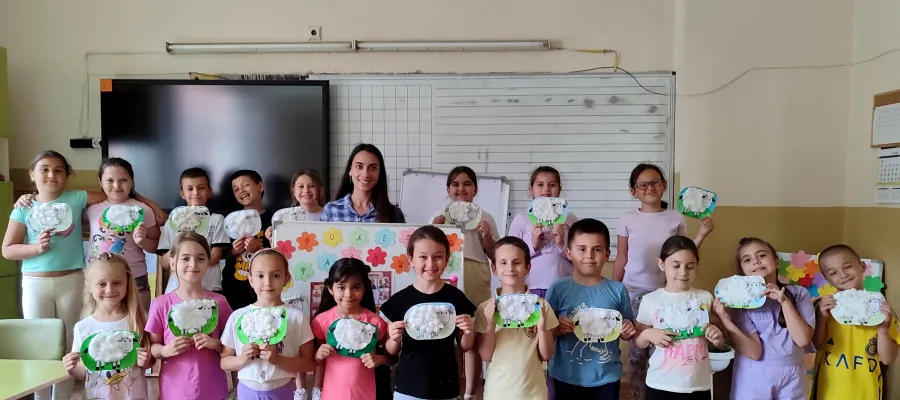 Основно изображение за „Пролетни празници, представени чрез изкуствата“