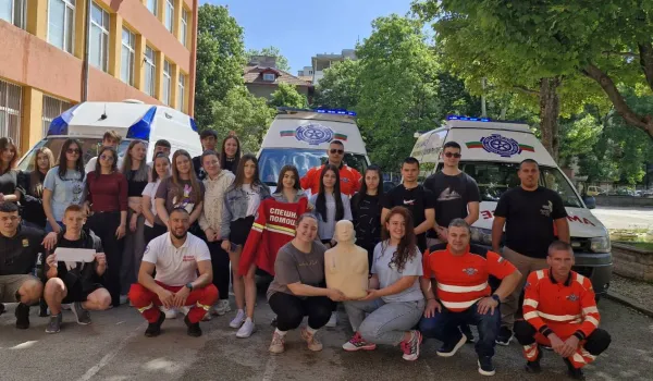 Изображение за Демонстрация на парамедици