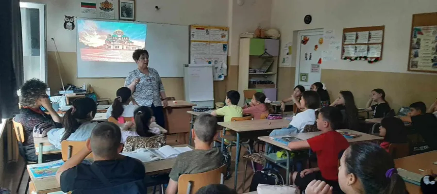 Основно изображение за Приемственост между етапите