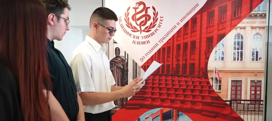 Основно изображение за Изложбата “И ний сме дали нещо на света” - партньорства и в празниците!