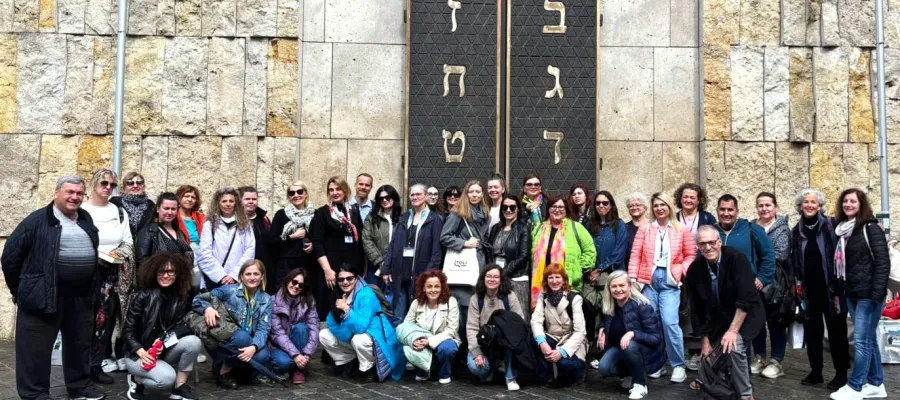 Основно изображение за Участие на учител от училището в Международна конференция