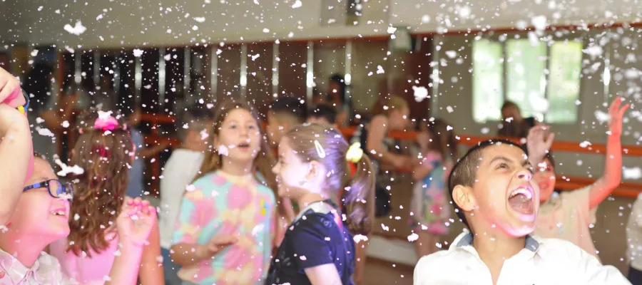 Основно изображение за Празник за завършването на учебната година