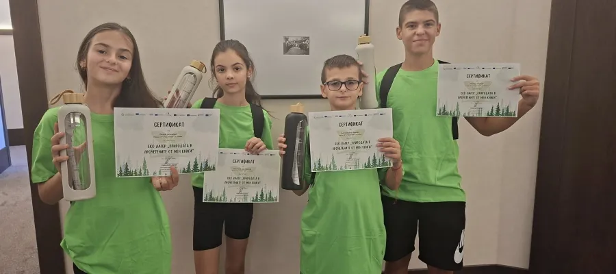 Основно изображение за Заимовци и Еко лагера