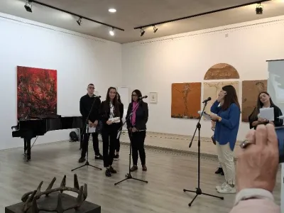 572009038_24856758380619718_7061588009693977254_n (1).jpg