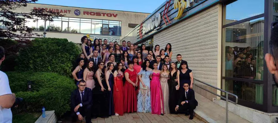 Основно изображение за АБИТУРИЕНТСКИ БАЛ НА ВИПУСК 2024