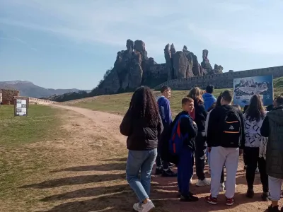 4e313fdc-c7f4-44d3-ab33-3943ea72c84b.jfif