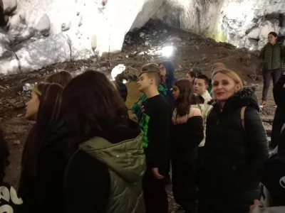 01059306-7e4a-4f6c-81a2-fa36395bd16f.jfif